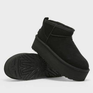 UGG CLASSIC ULTRA MINI PLATFORM Size 7